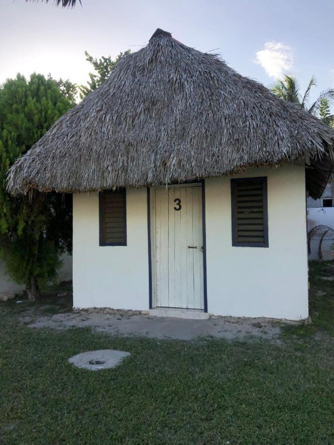 Cabana 7 Leguas, Casa Mama El Cuyo Hotel Exterior foto